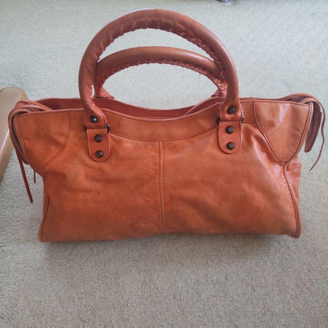 バレンシアガ　レザー ハンドバッグ　ブラウン系
