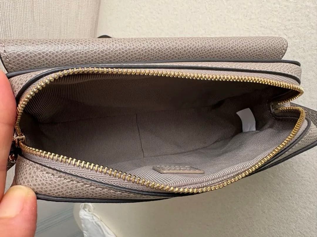 【極美品】FURLA フルラ ショルダーバッグ グレージュ