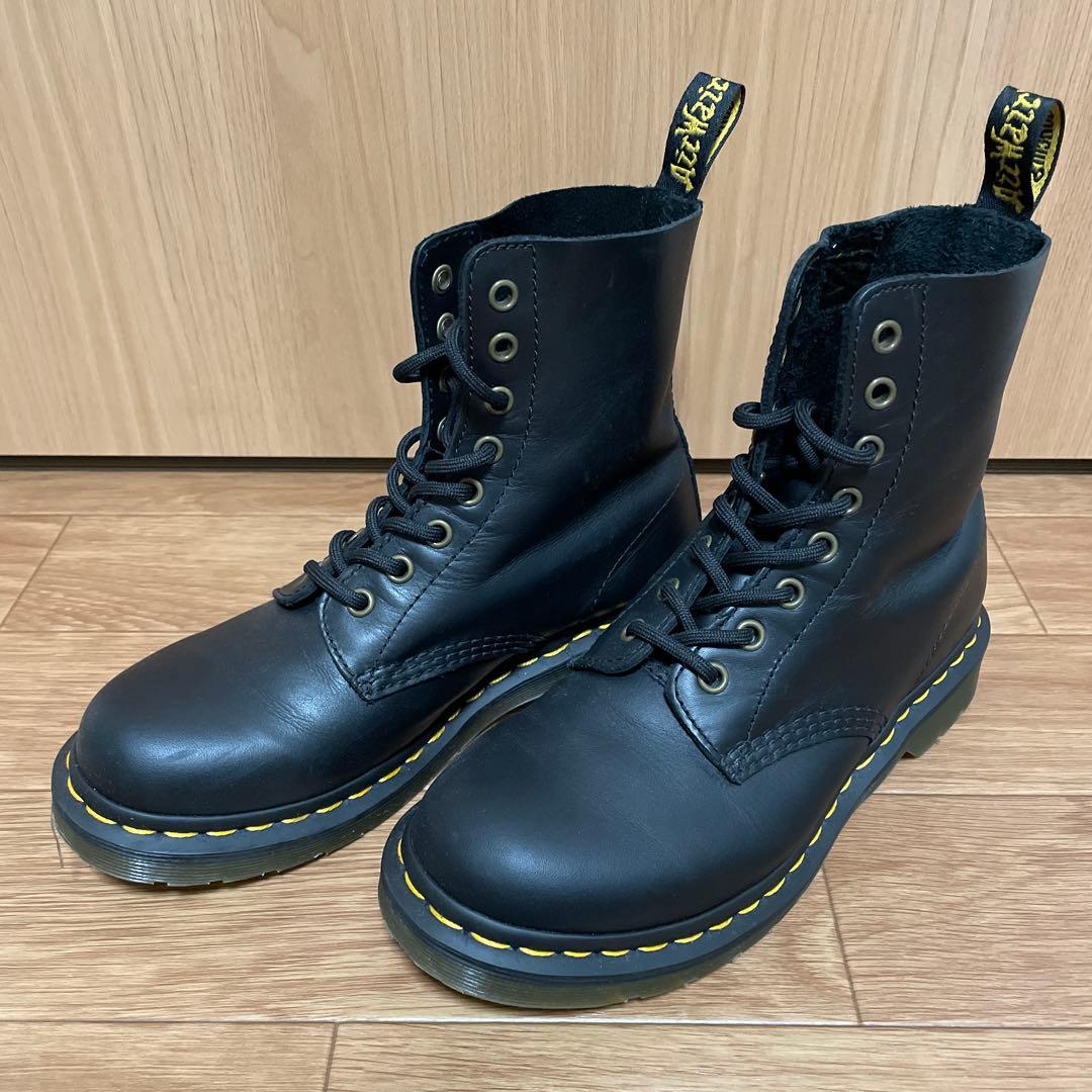 Dr. Martens ブラック 8ホール　UK5 US7