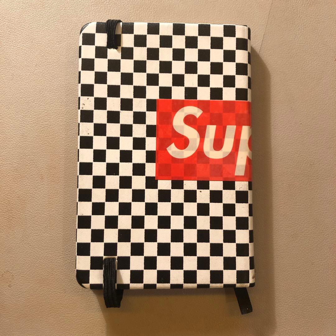 レア　Supremeシュプリーム×モレスキンノート