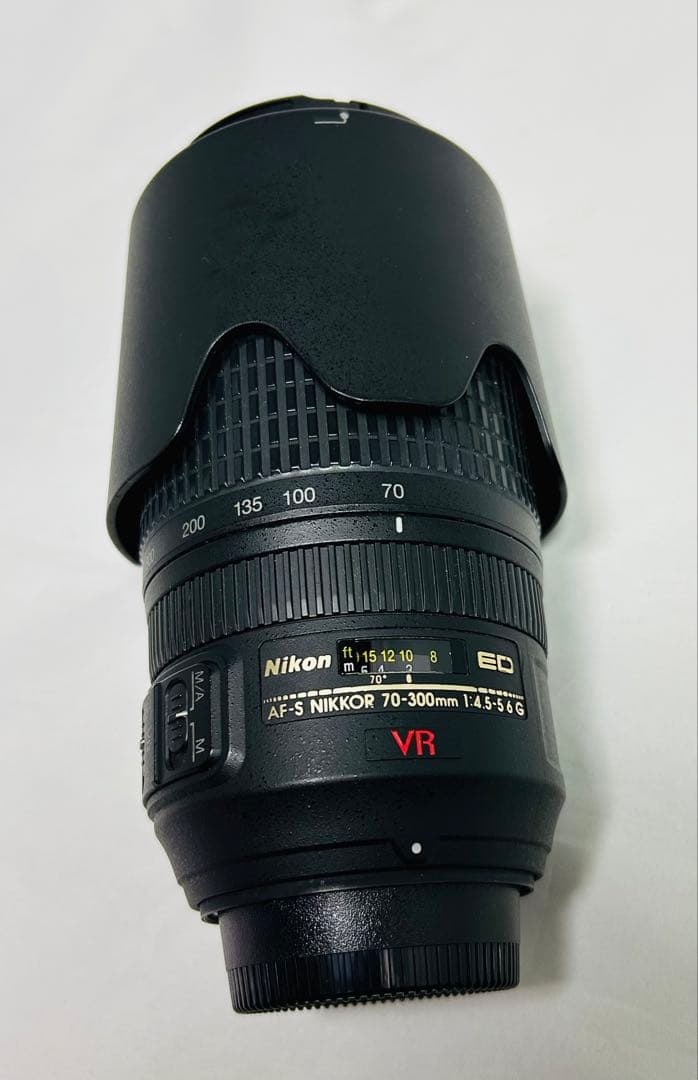 Nikon AF-S NIKKOR 70-300mm f 望遠レンズ