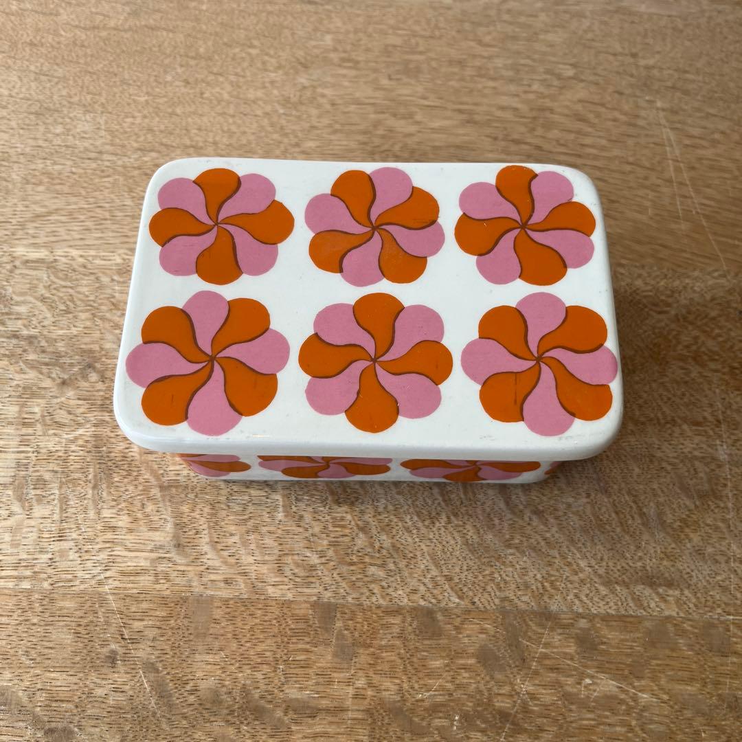 Arabia バターケース