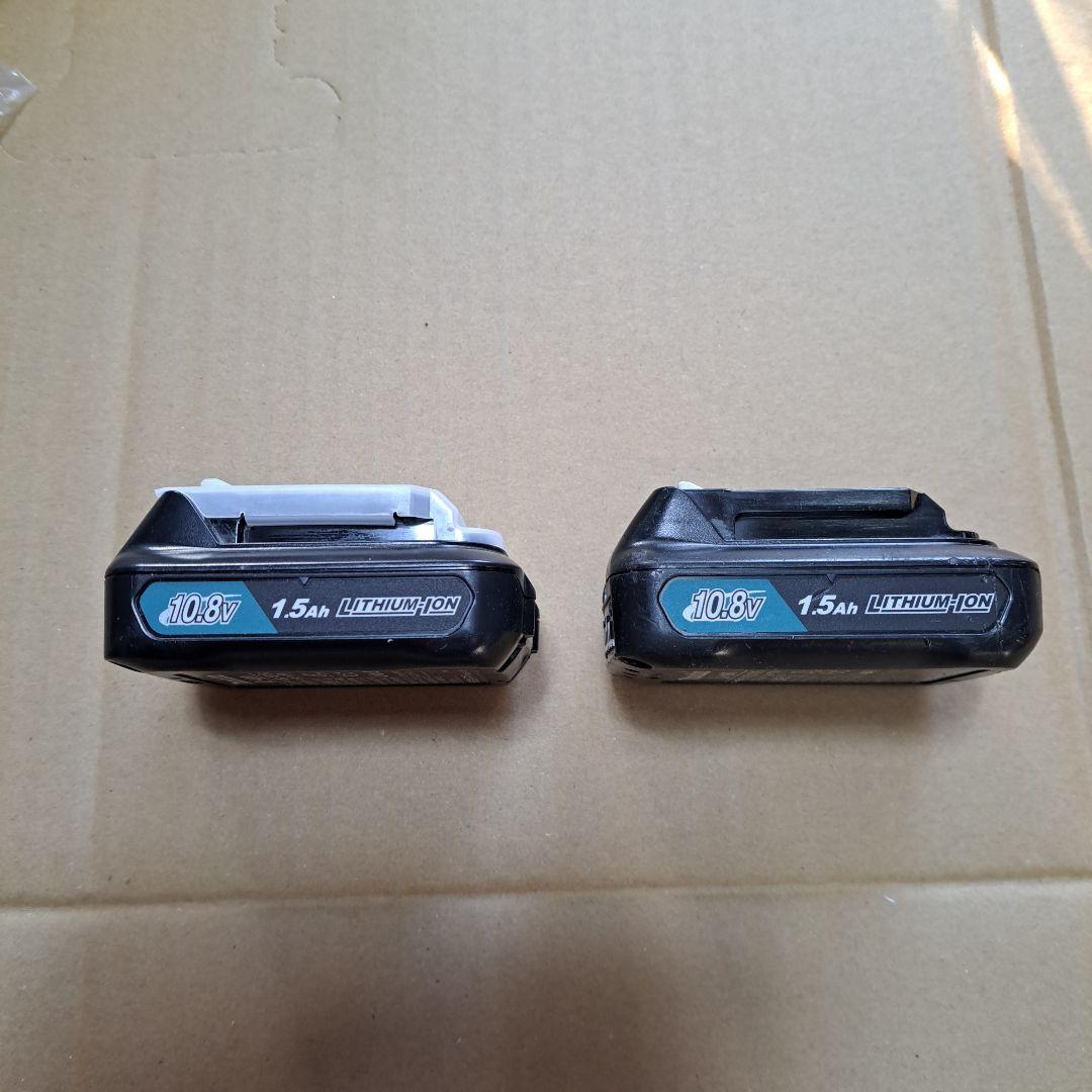 マキタ充電式クリーナー(ハンディ掃除機)CL107FD充電器バッテリー2個セット