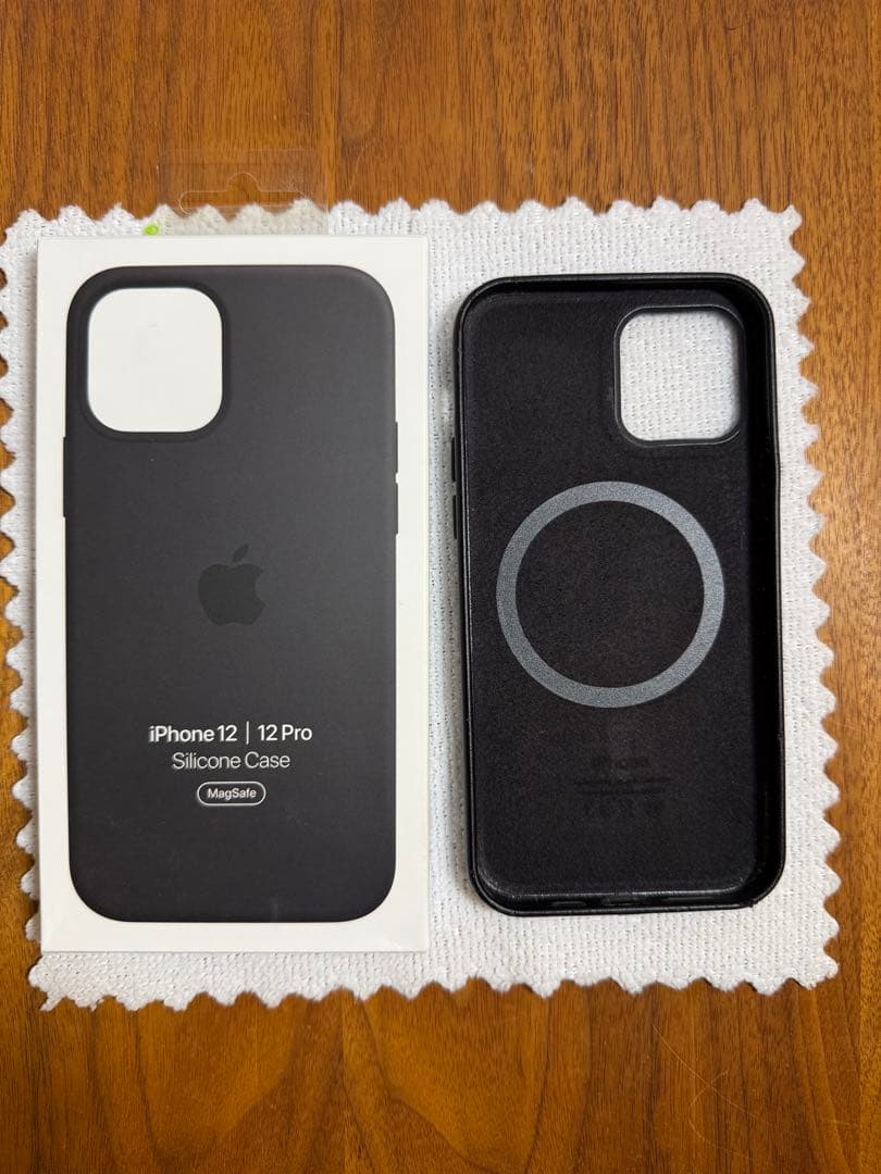 Apple iPhone 12 64GBパープル　シリコンケース付き　電池86%