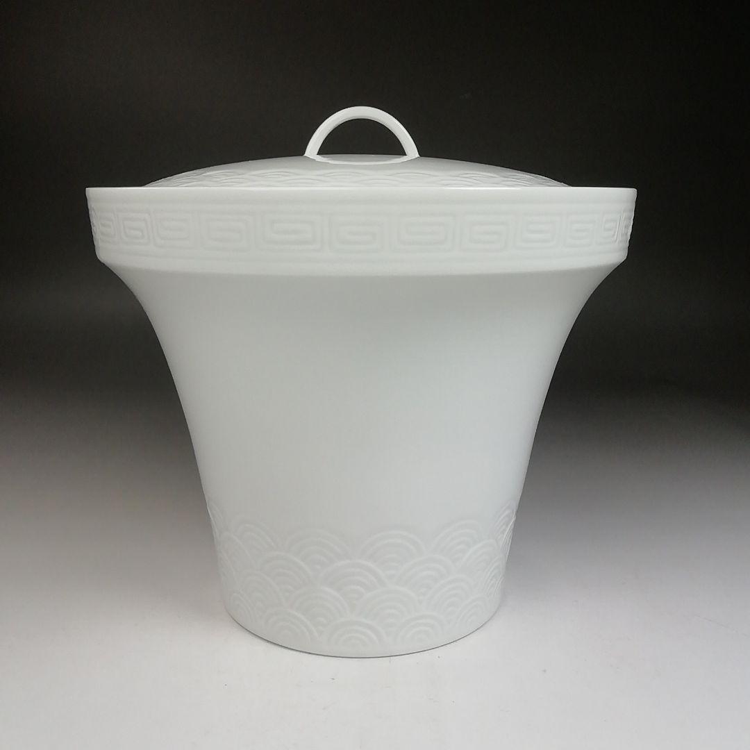 Ｗ６４　水指　『白磁　青海波』『末広水指』『横石喜助 造』　共箱　茶道具