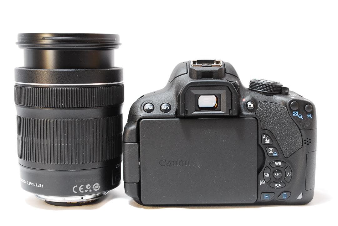 万能レンズセット✨新品級✨Canon EOS Kiss X7i✨軽量 STM搭載