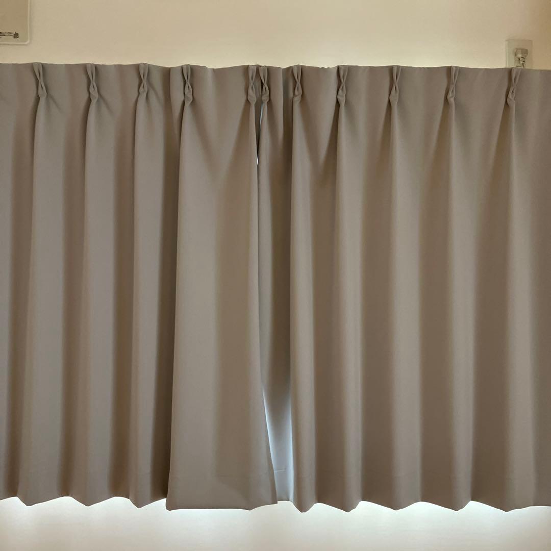 一級遮光オーダーカーテン