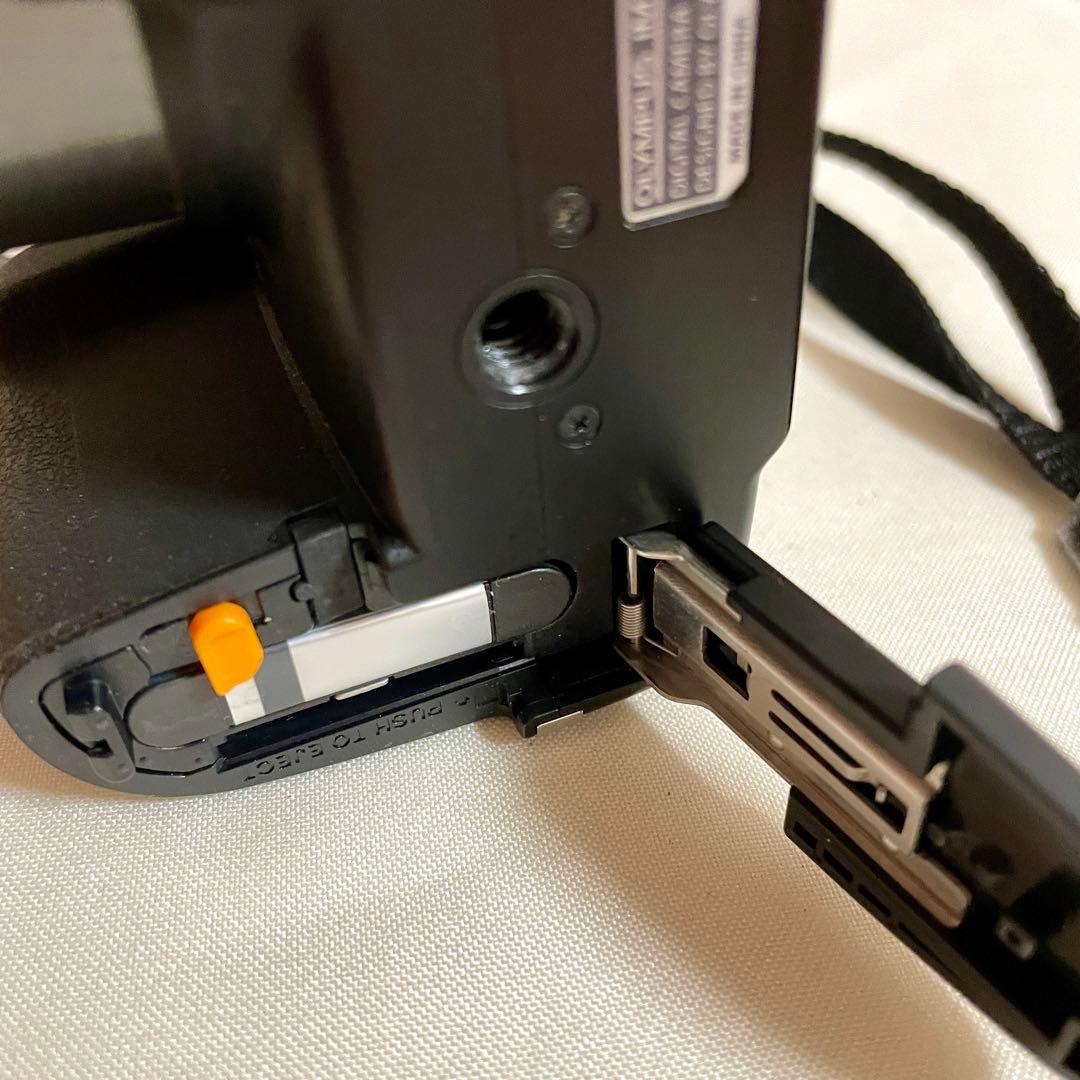 OLYMPUS オリンパス SP-720UZ デジタルカメラ 一眼レフ