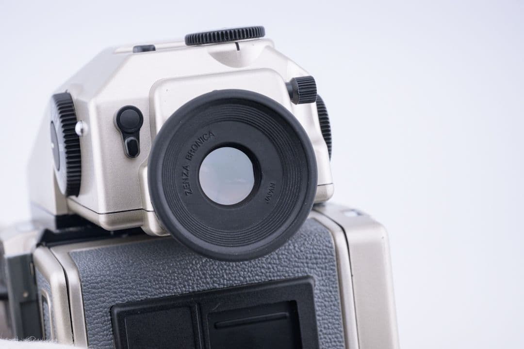 BRONICA ETR Si 40thモデル