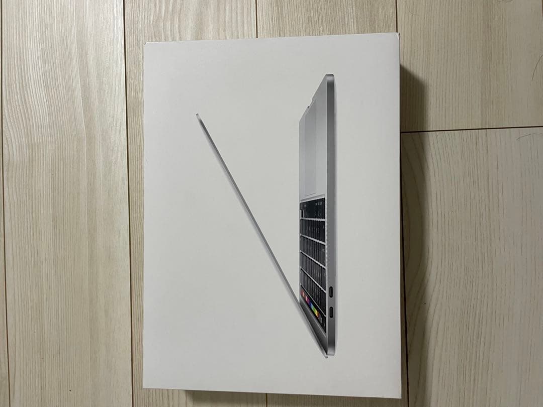 MacBookPro 2020 13インチ 16GB intel core i5