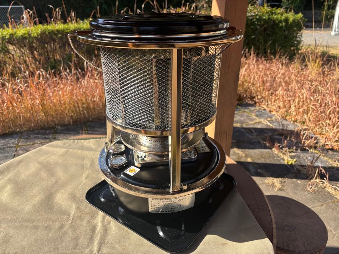 フジカハイペット FUJIKA 黒 石油ストーブ