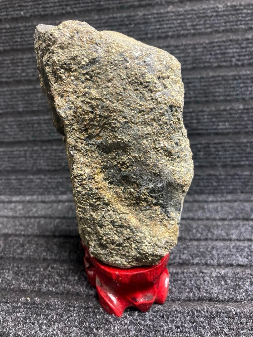 金鉱石　鉱物標本　鉱物　金