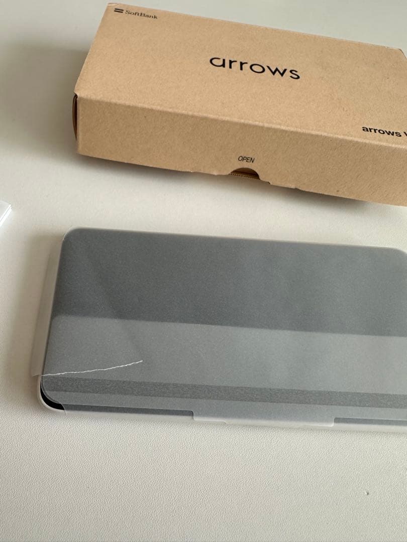 SoftBank arrows We2 本体 ミストホワイト