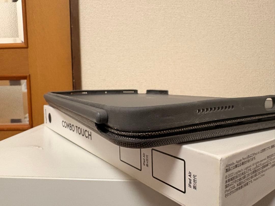 Logitech iPad キーボードカバー 日本語配列