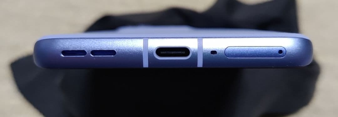 motorola edge 50s PRO リュクスラベンダー