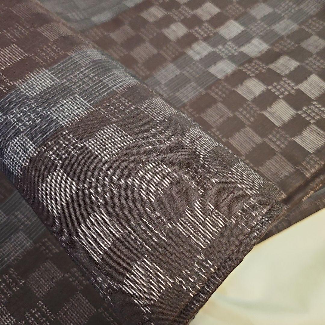 紬☆さが美謹製☆市松模様☆仕付け付き☆正絹☆とても美品な逸品