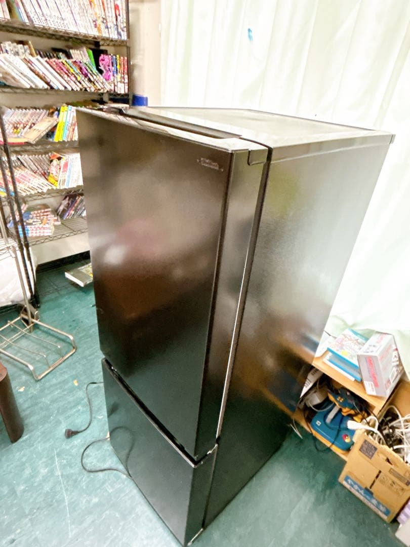 YAMADA 黒い冷蔵庫 156L YRZ-F15J