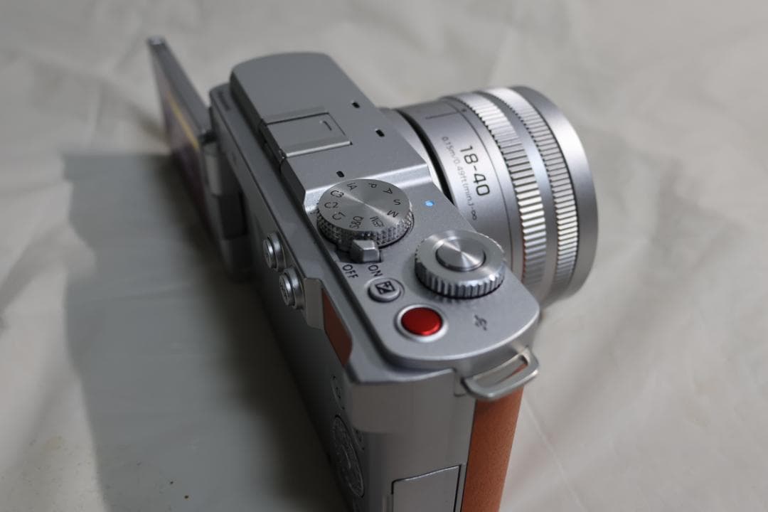 【美品・5年保証有・オマケ付】LUMIX S9 広角ズームキット 12-40mm