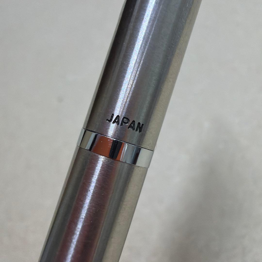 新品 廃盤 PILOT パイロット 細字4色 ボールペン 多色ペン 振り子式