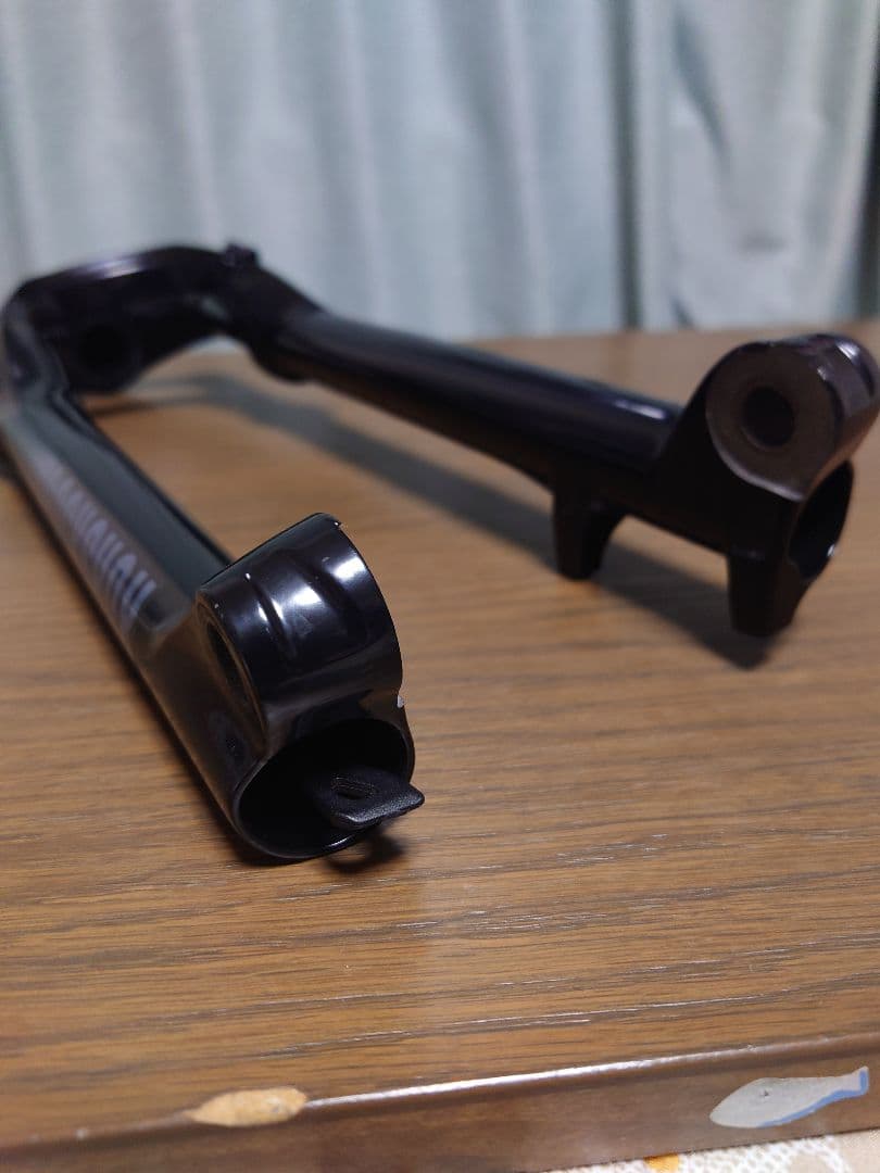 ROCKSHOX サスペンションフォーク　29er JUDY　SL