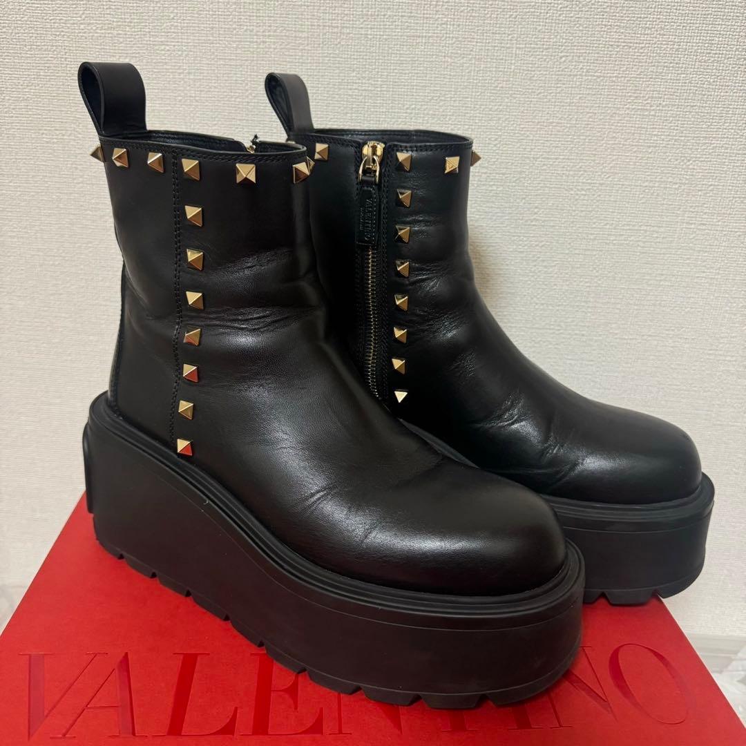 valentino ヴァレンティノ　ロックスタッズブーツ　厚底　36