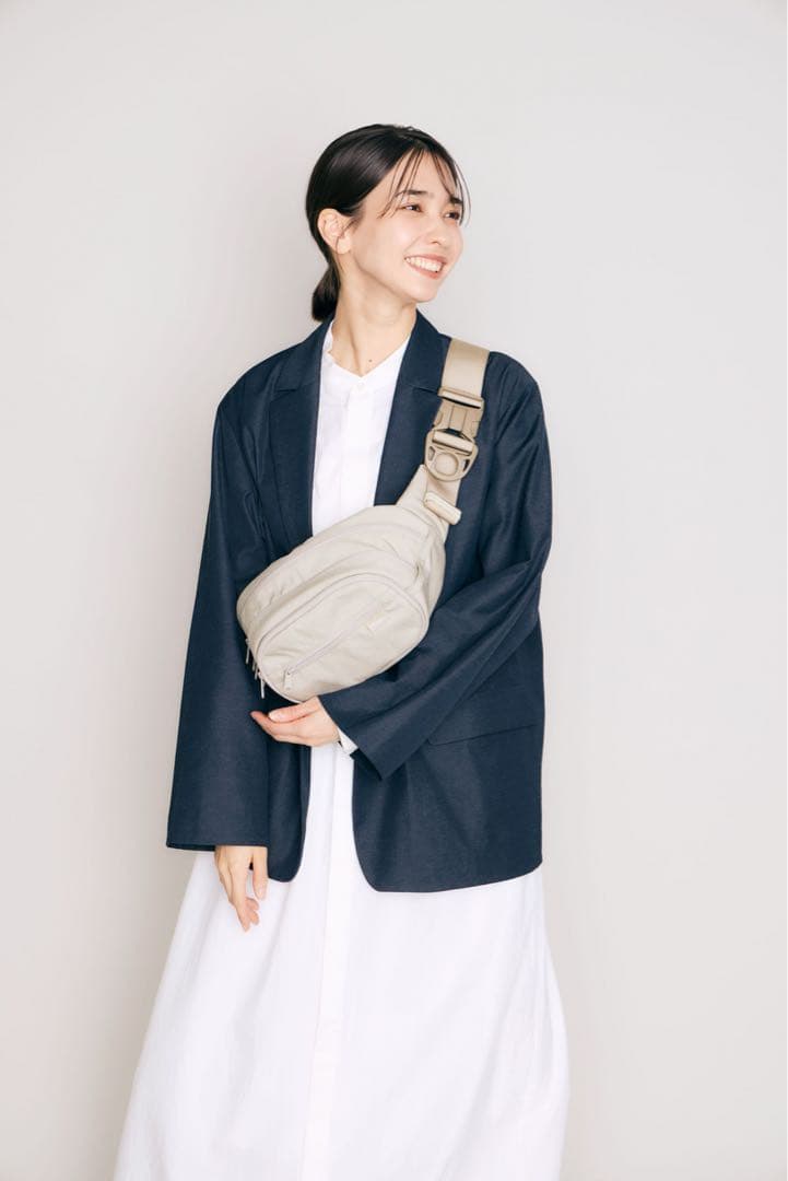 Hugoo Dual Hip Seat（カームベージュ・新色）ヒップシート　新品