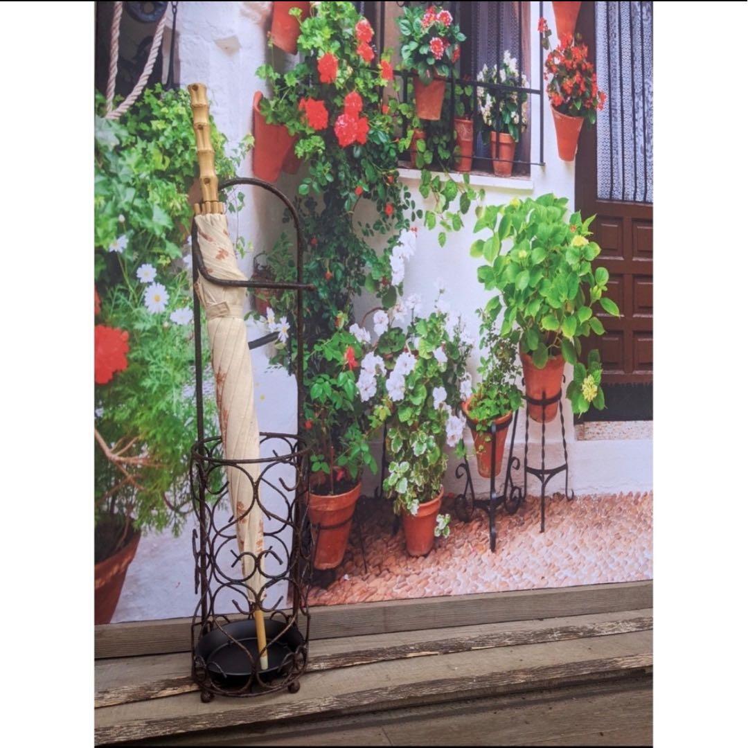 アンティークな部屋 / 小振りな アンブレラスタンド/ （アンティーク ブラウン