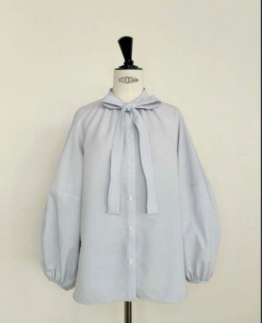 タグ付き新品未使用 OHGA ボウタイブラウス