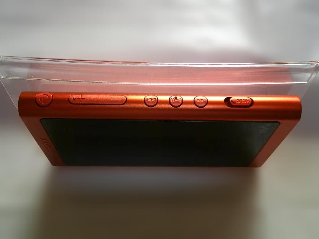 SONY ウォークマン オレンジ