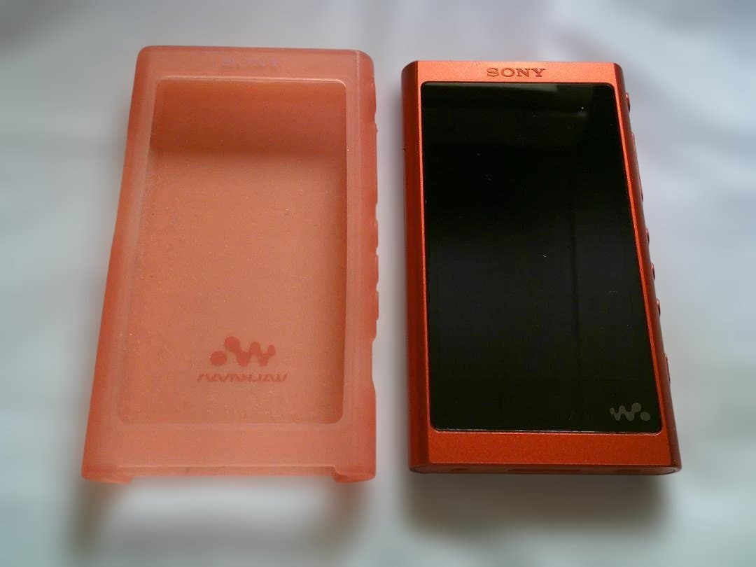 SONY ウォークマン オレンジ