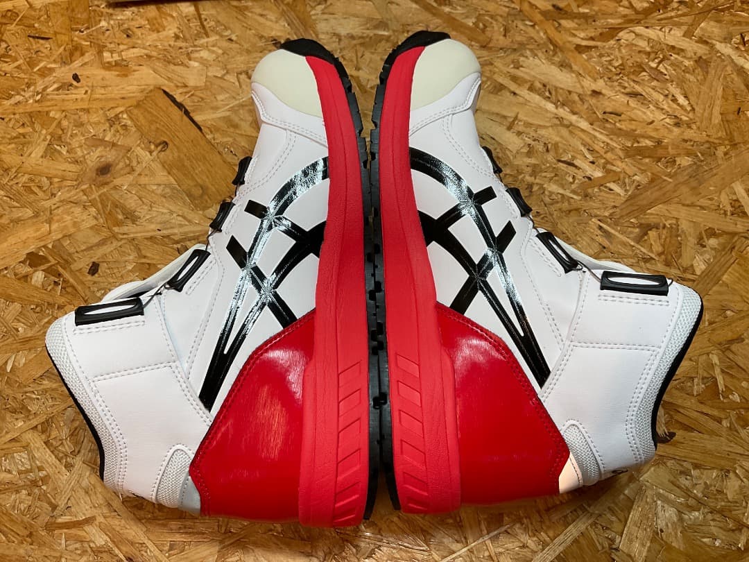 未使用 asics WINJOB CP304 BOA 安全靴 26cm WIDE