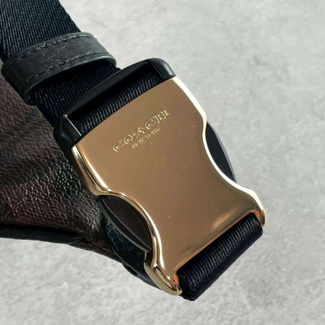 未使用 コーチ ボディバッグ レザー PVC ロゴ バイカラー ブラウン 黒