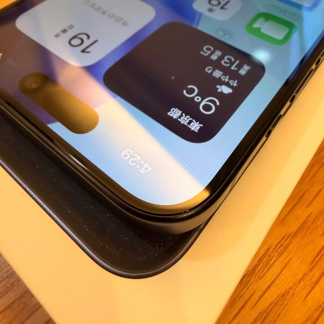 Apple iPhone 15 Pro 256GB 本体ブルー チタニウム