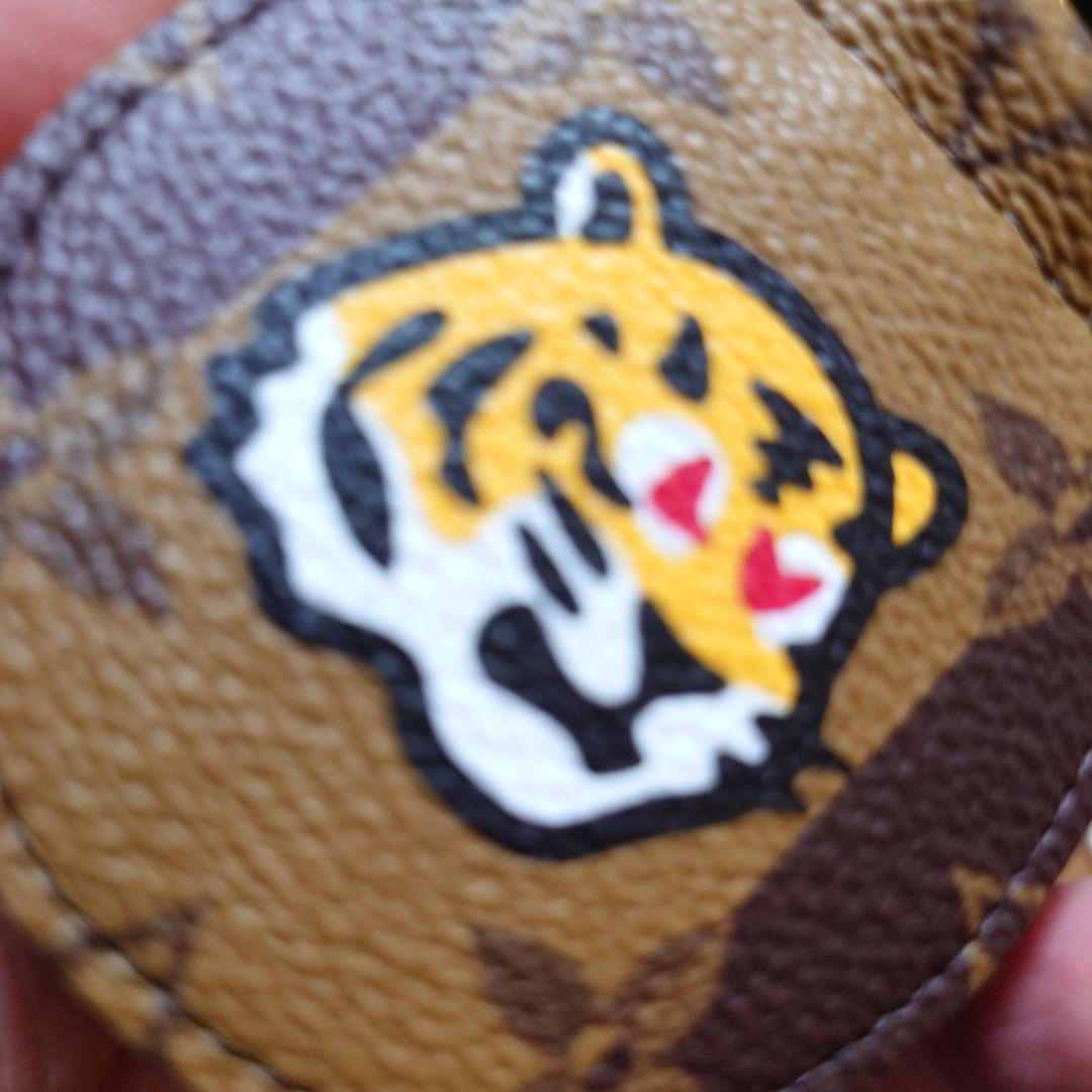 LOUIS VUITTON×NIGO ホライゾンイヤホンケース