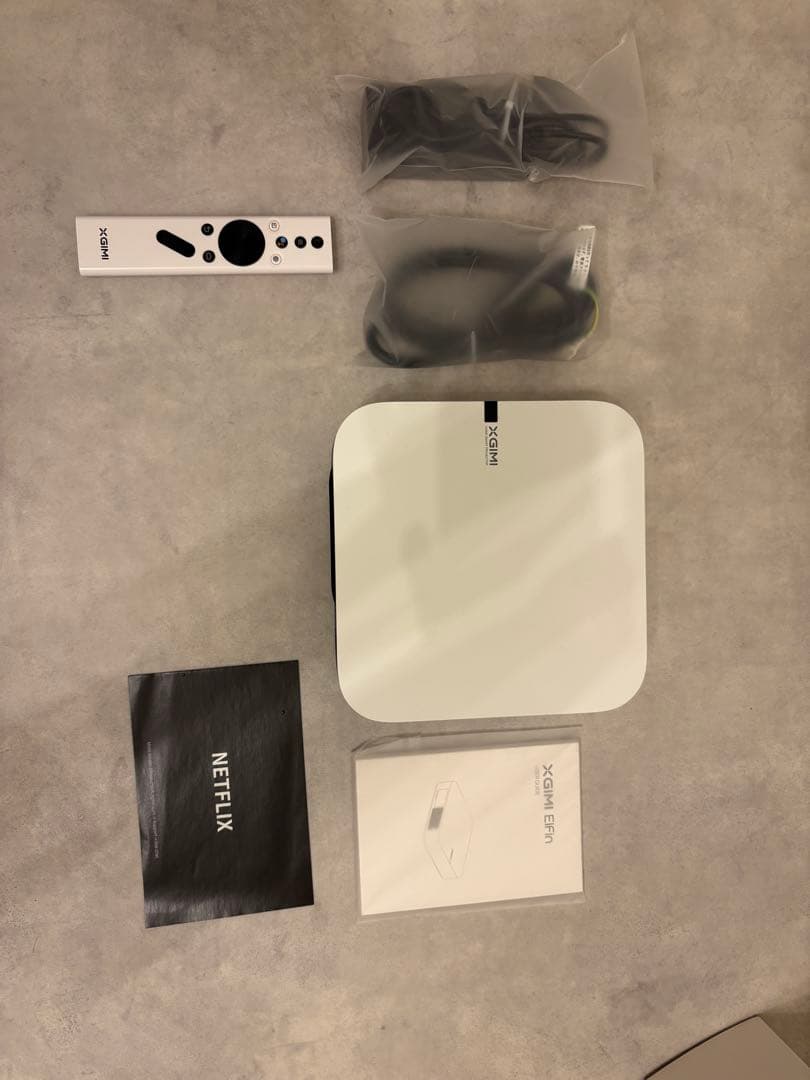 XGIMI Elfin 1080Pプロジェクター本体