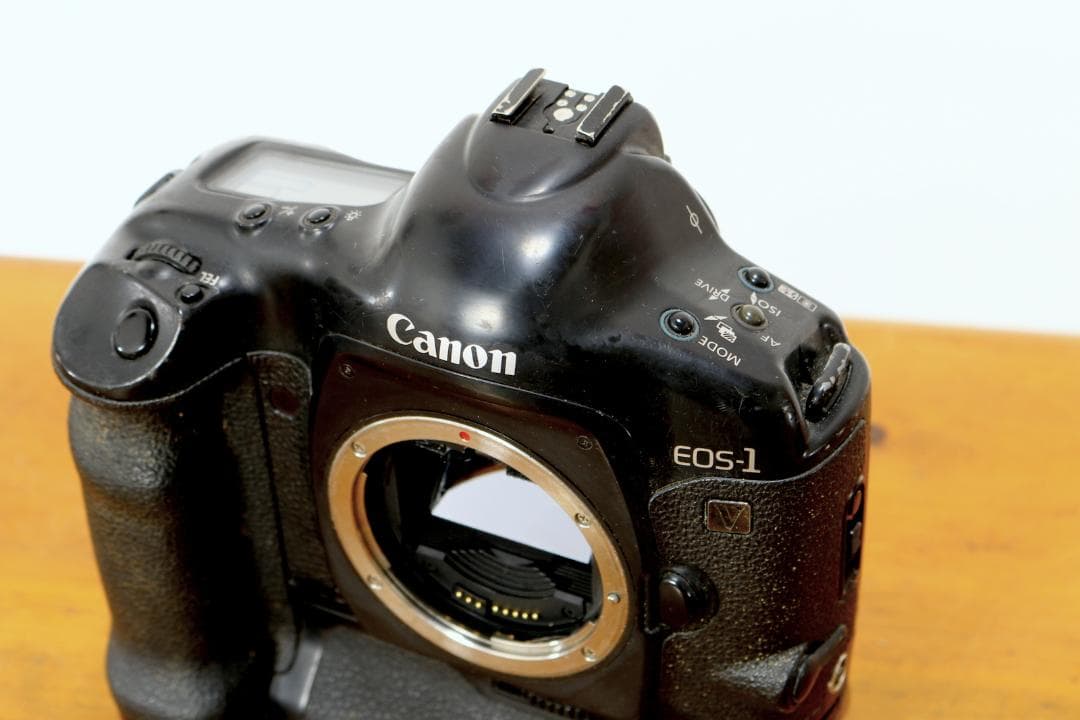 Canon EOS-1V 連写用バッテリーグリップ付き