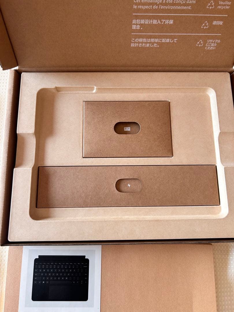 Microsoft surface go 3 128GB 本体＋キーボード