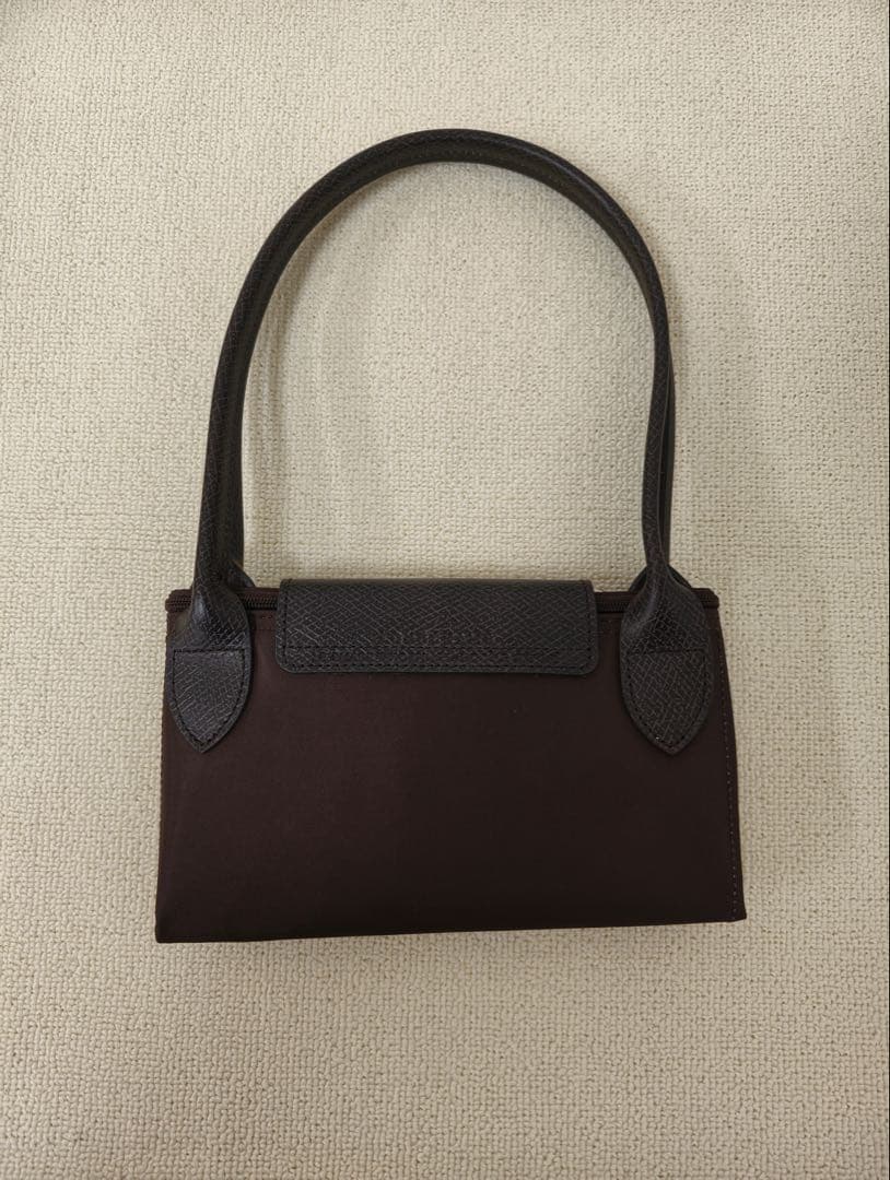 【新品】ロンシャン ル プリアージュ グリーンライン肩掛けL 最新色ラテ