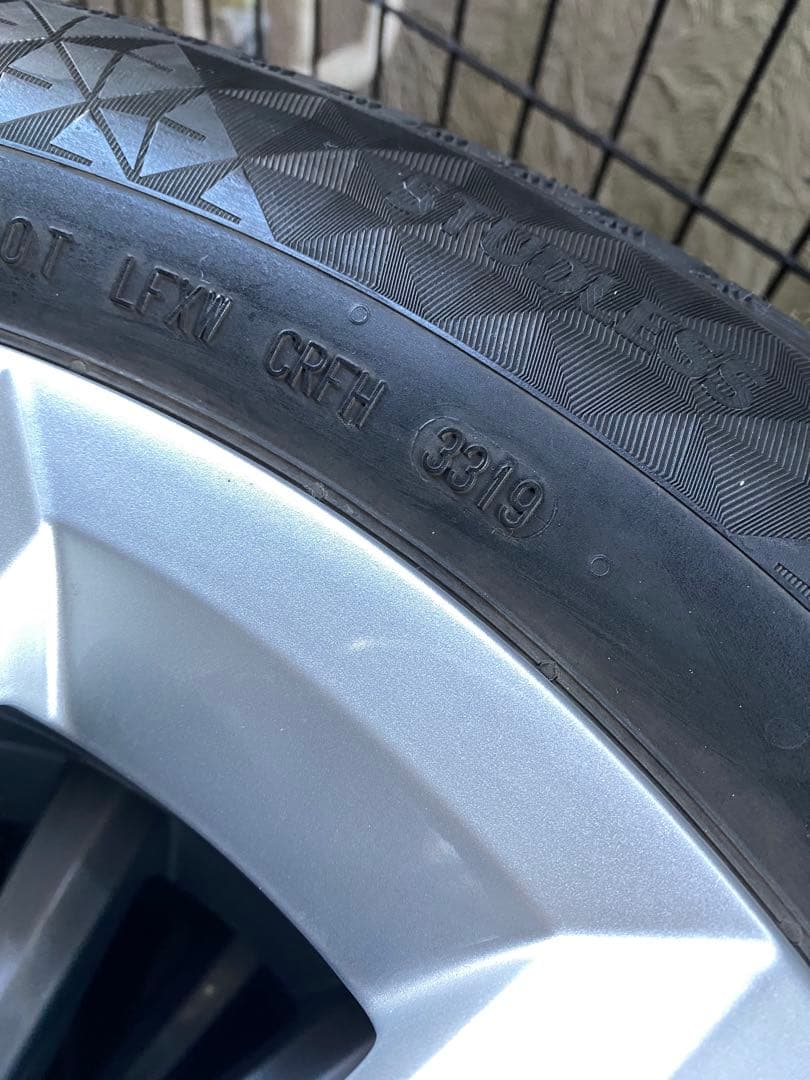 VW純正ホイールとスタッドレスタイヤセット