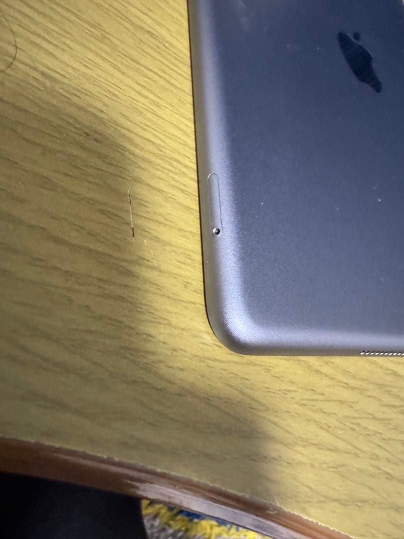 iPad第6世代 128GB WiFiモデル