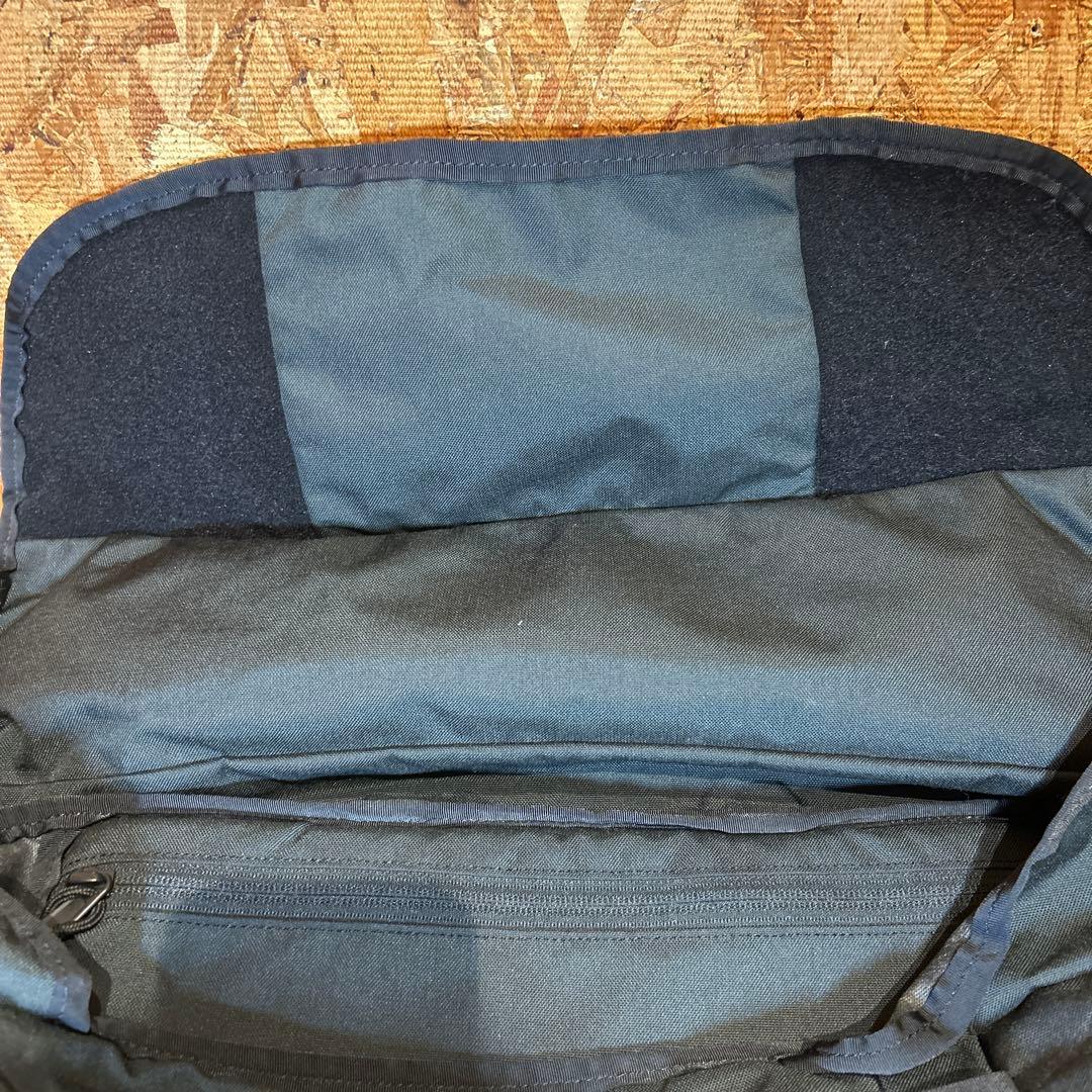 MYSTERY RANCH/INVADER/メッセンジャーバッグ