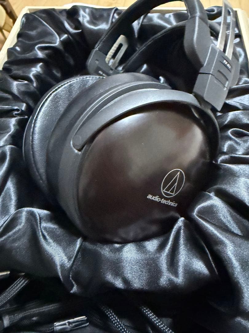 audio-technica 有線ヘッドホン 黒 AWKT