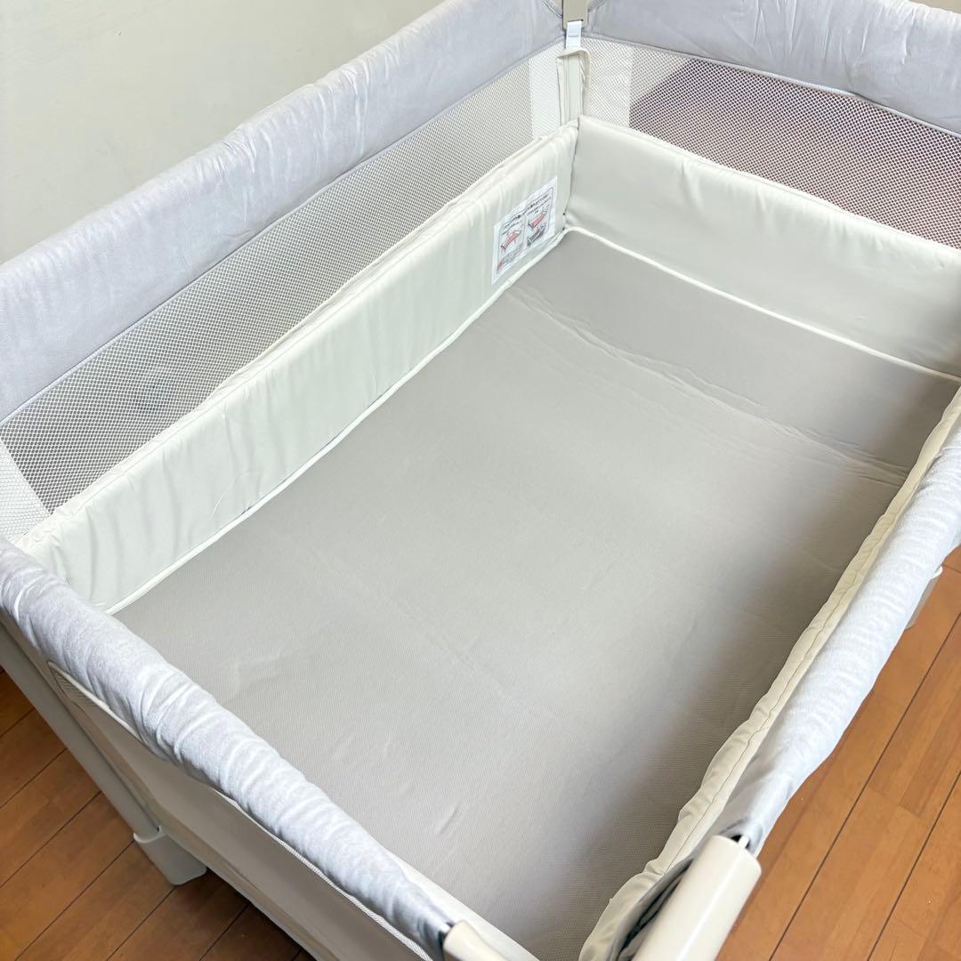 【美品・付属品完備】アップリカ ココネルエアープラスAB ホワイトベージュ