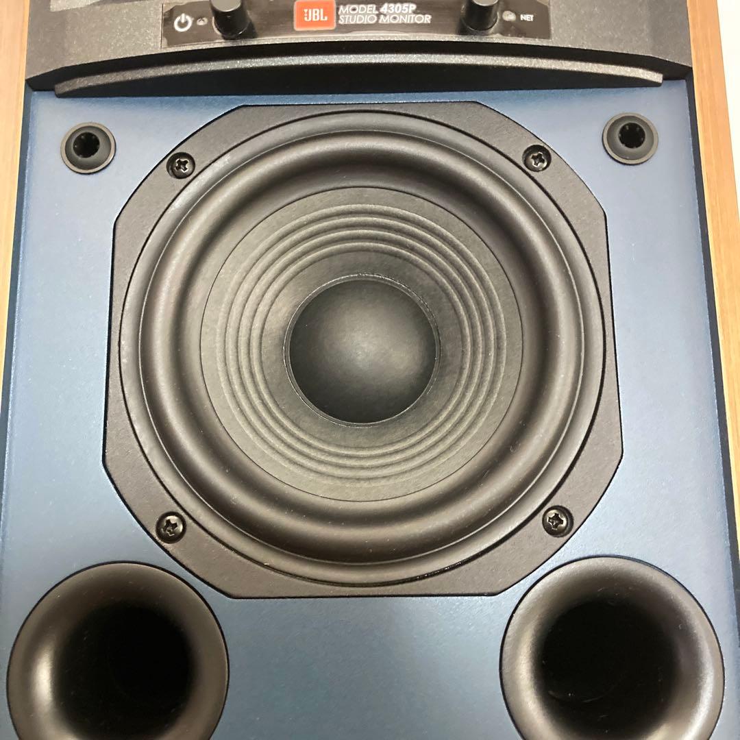 JBL 4305P パワードスタジオモニタースピーカー