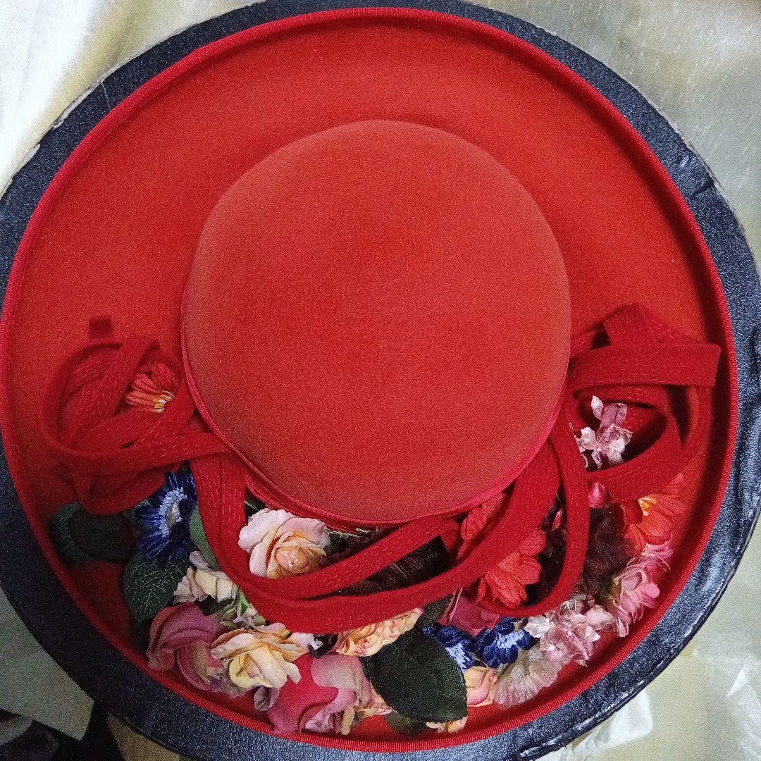 S*a様 宮内庁御用達GINZA VOGUE赤いアンゴラウールハット 花飾り付き