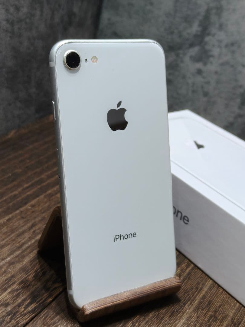 iphone8 64GB SIMフリー スマホ