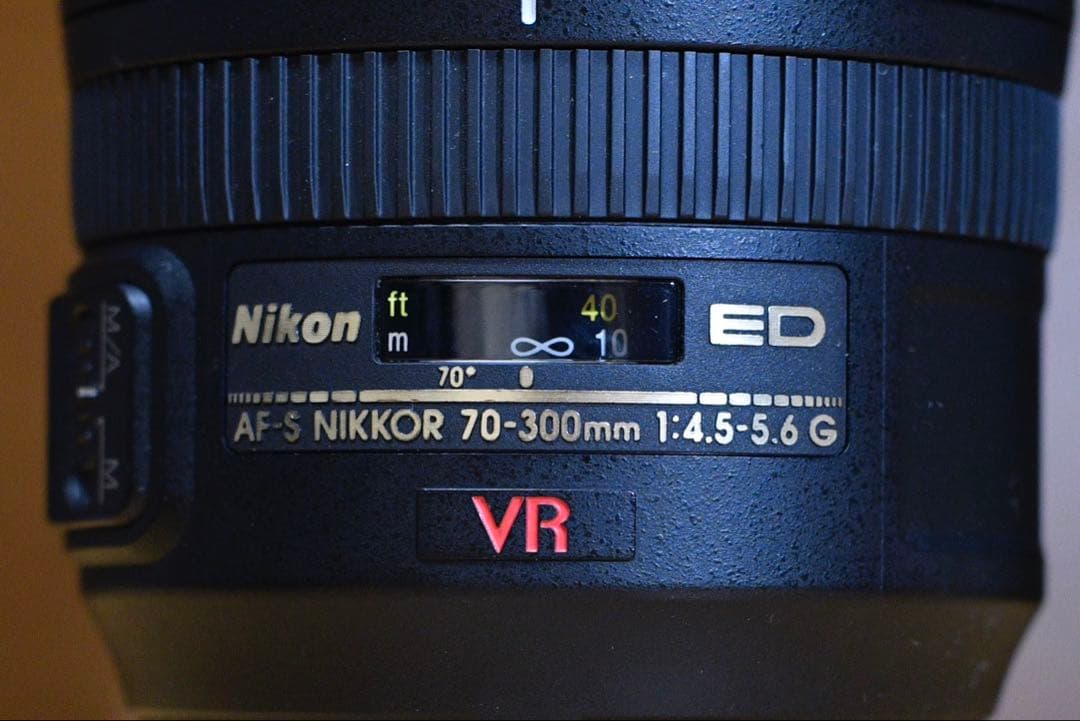 Nikon AF-S 70-300mm VR レンズ　フルサイズ対応