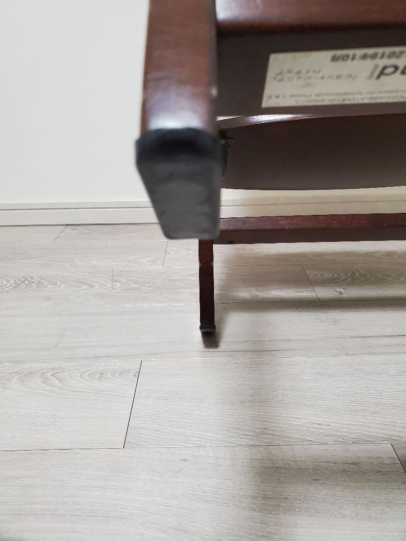 ビヨンドジュニアハイチェア マホガニー/クリームホワイト