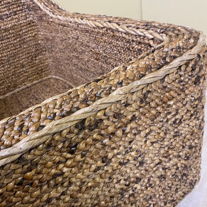 ベビーベッド　マットレス付　高級感　セレブ　重量感　オシャレ　リゾート風