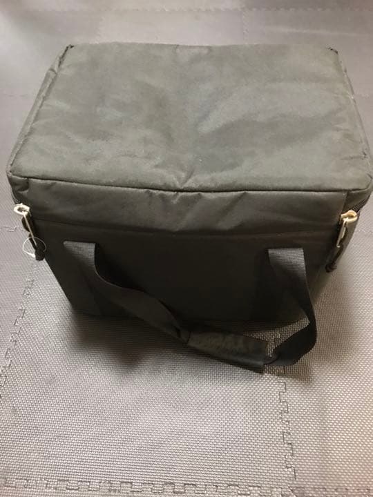 OSHMAN'S 10L×2 ポリタンク 保温カバー付き 40×30×30センチ